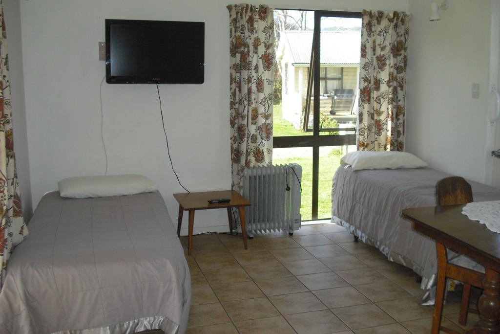Te Aroha Holiday Park And Motels ห้อง รูปภาพ