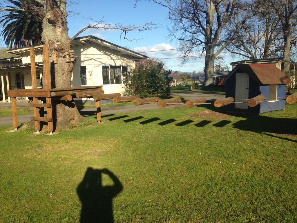 Te Aroha Holiday Park And Motels ภายนอก รูปภาพ