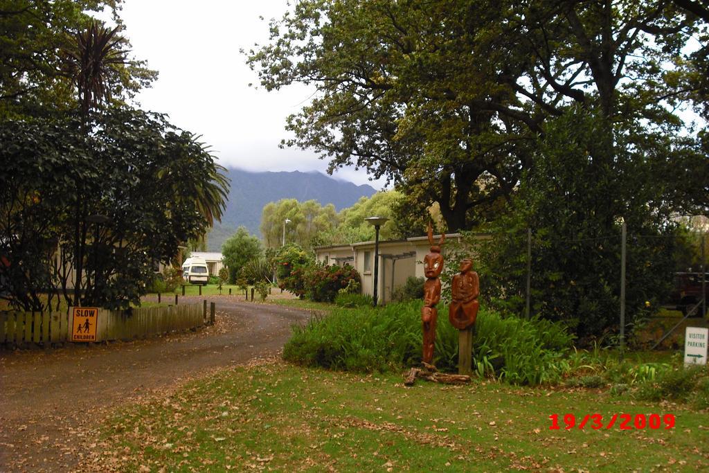 Te Aroha Holiday Park And Motels ภายนอก รูปภาพ
