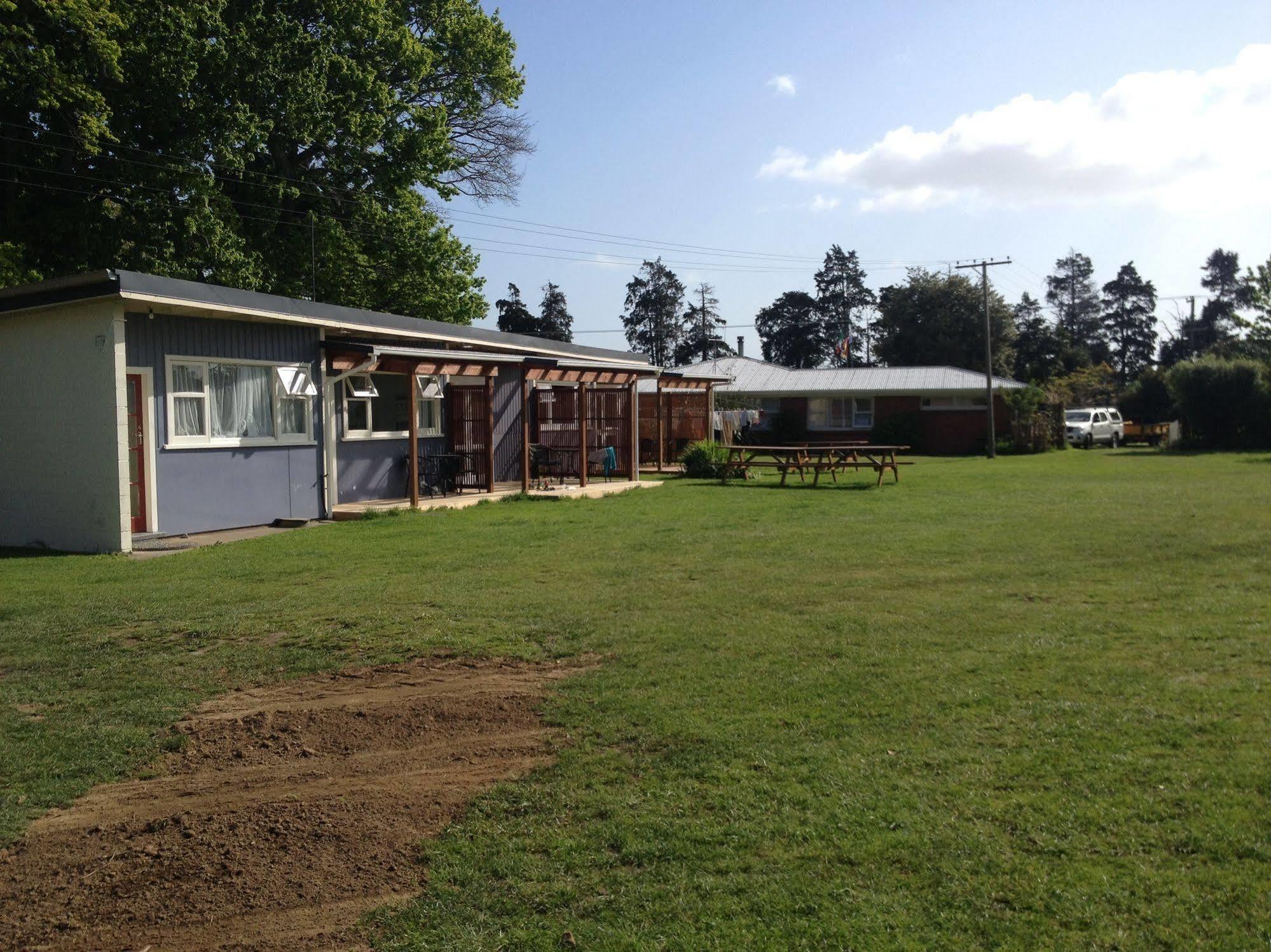 Te Aroha Holiday Park And Motels ภายนอก รูปภาพ